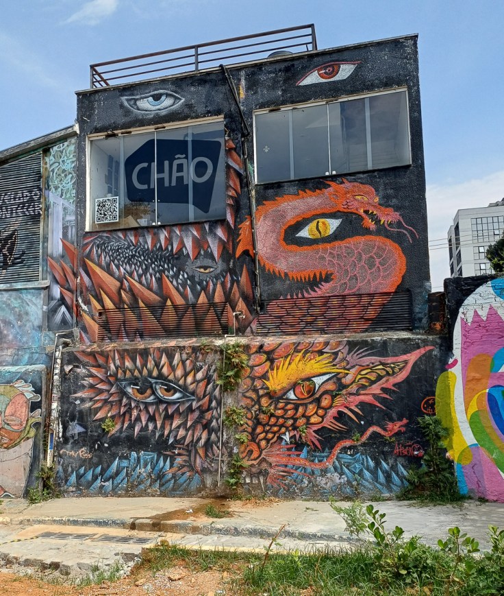 Dragon mural in Vila Madalena